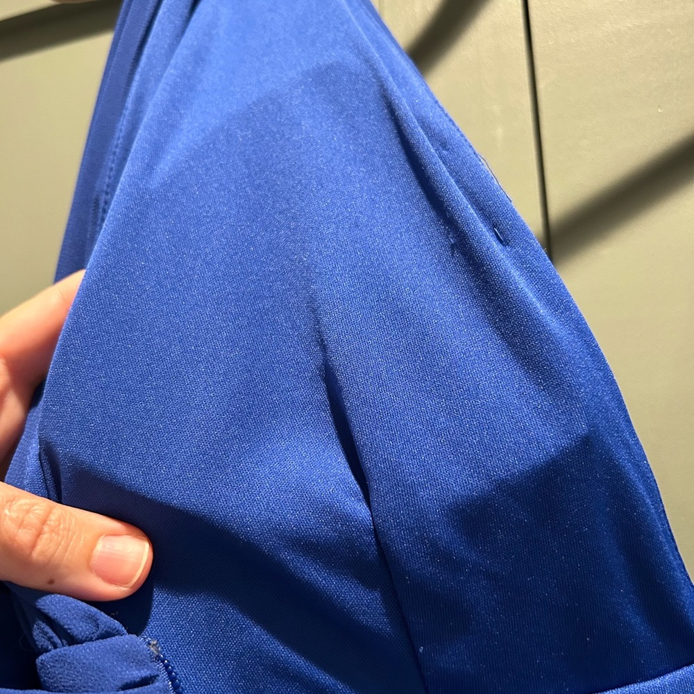Lulu’s long blue dress - Picture 10 of 12